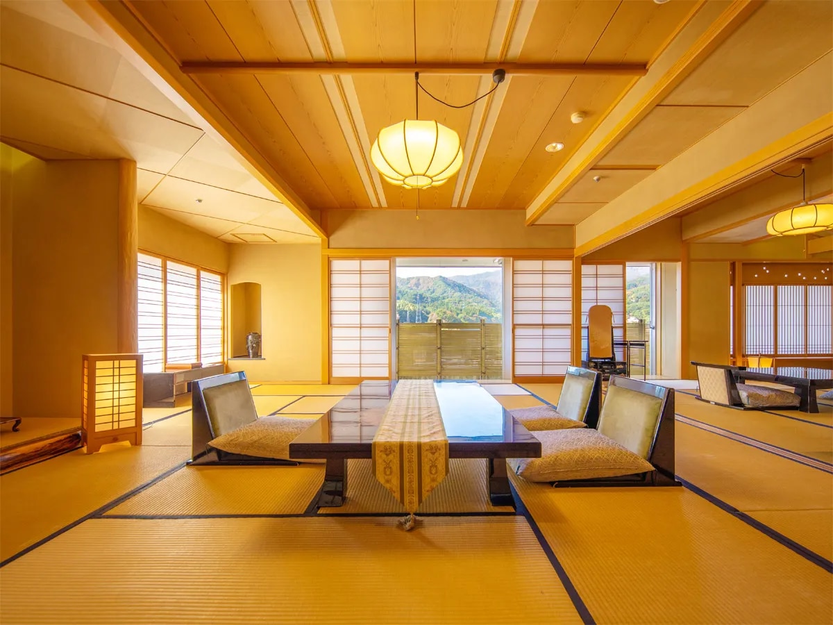 坐山 みなかみ（旧 水上館）