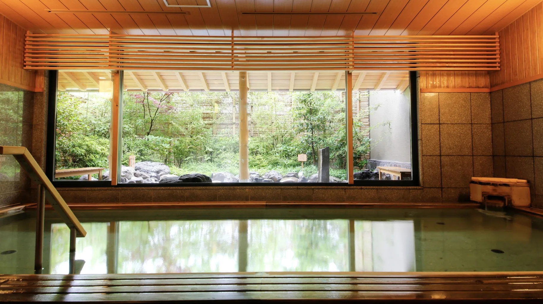 京都 嵐山温泉 花伝抄（共立リゾート）