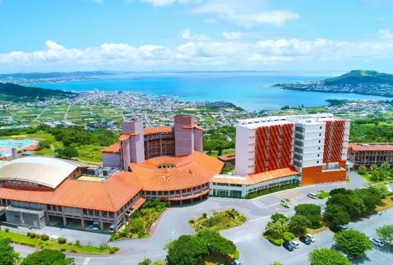 ユインチホテル南城