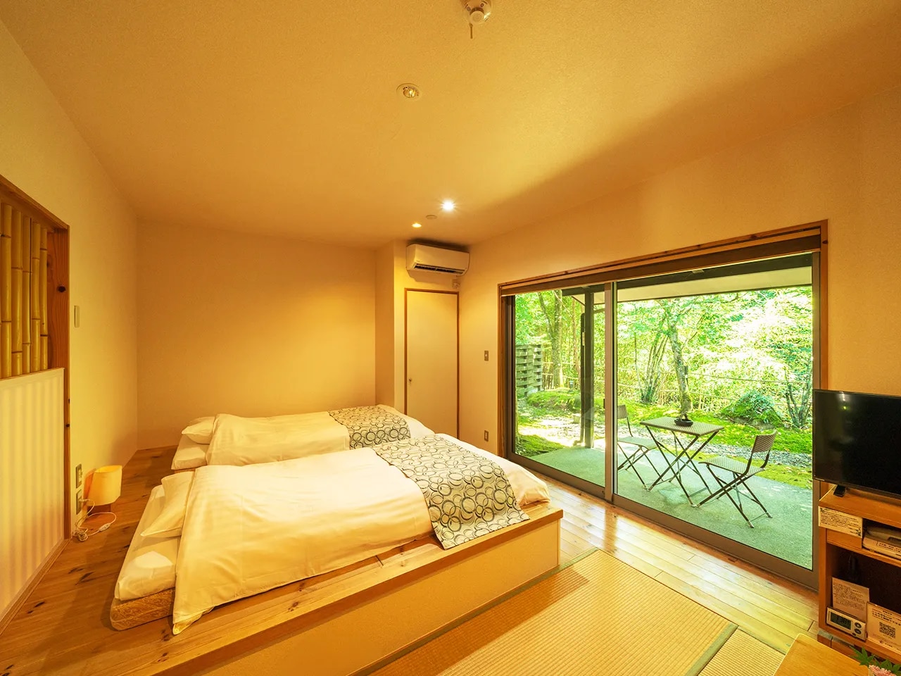 全室源泉掛け流し温泉付離れの旅館 四季の杜 紫尾庵