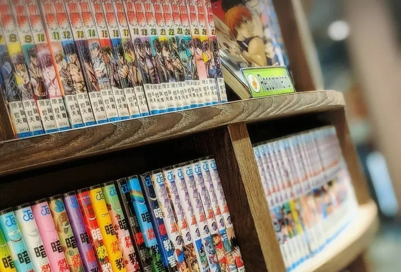 クインテッサホテル東京羽田 Comic ＆ Books