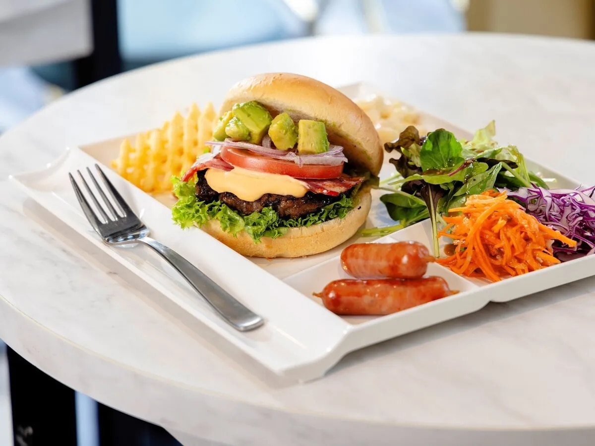 KOKO HOTEL 大阪梅田（旧 ホテルウィングインターナショナルセレクト大阪梅田）