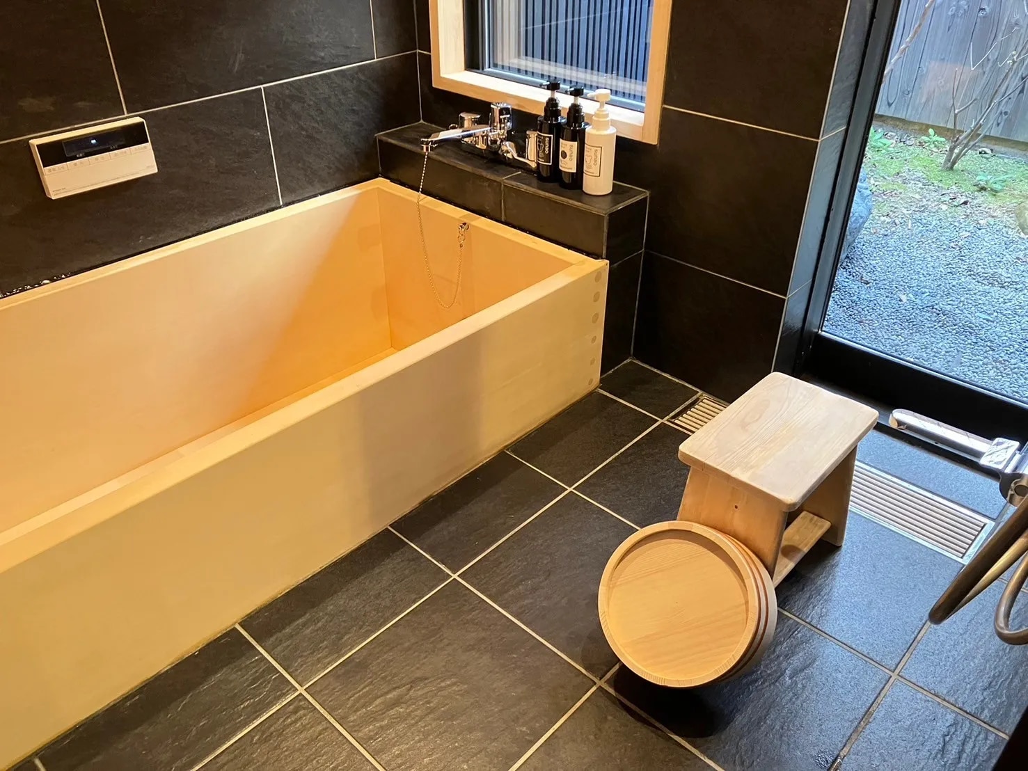 京一軒町家 さと居 大宮五条 鉄仙(TESSEN)