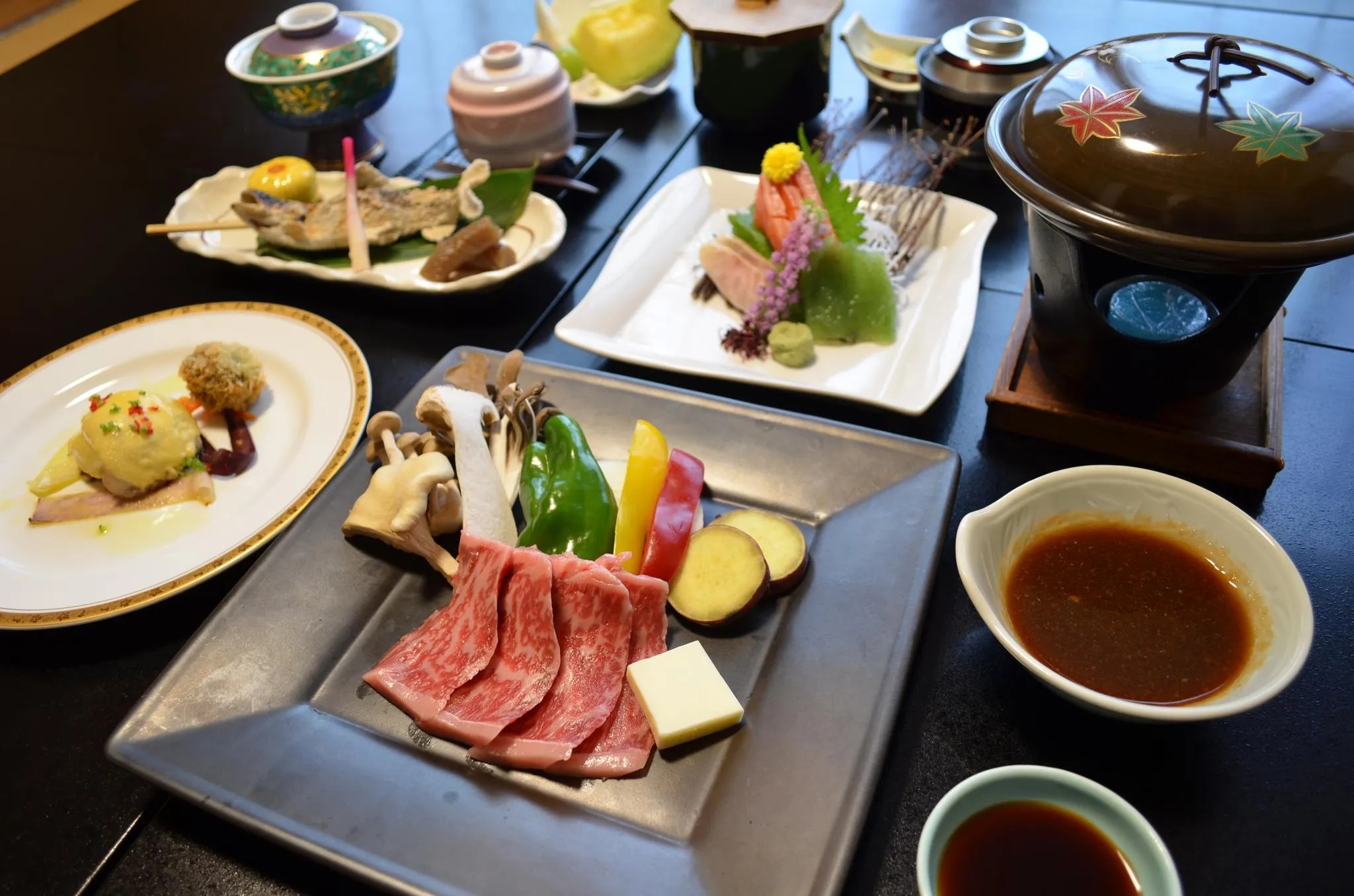 源泉掛流しの湯めぐりテーマパーク 龍洞