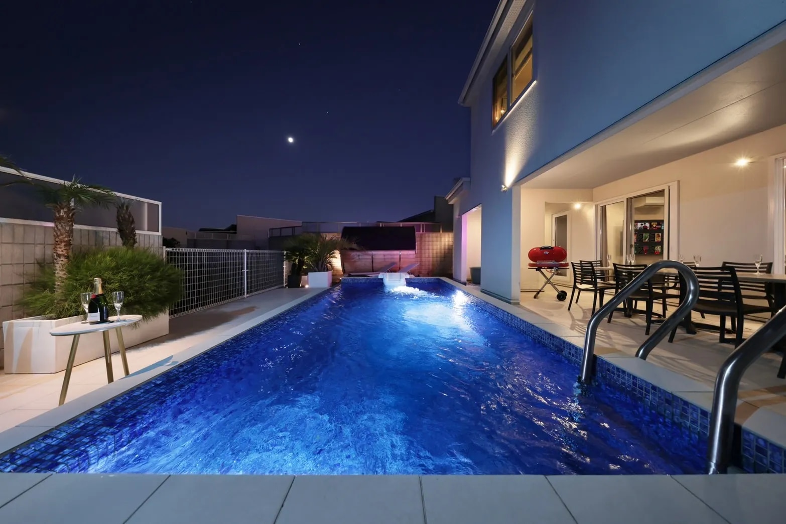 クリスタルヴィラ白浜