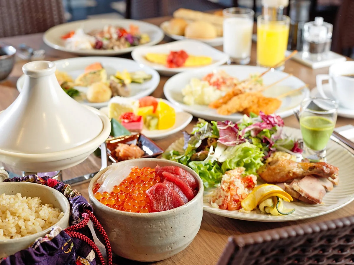 朝食が人気のホテル TOP10