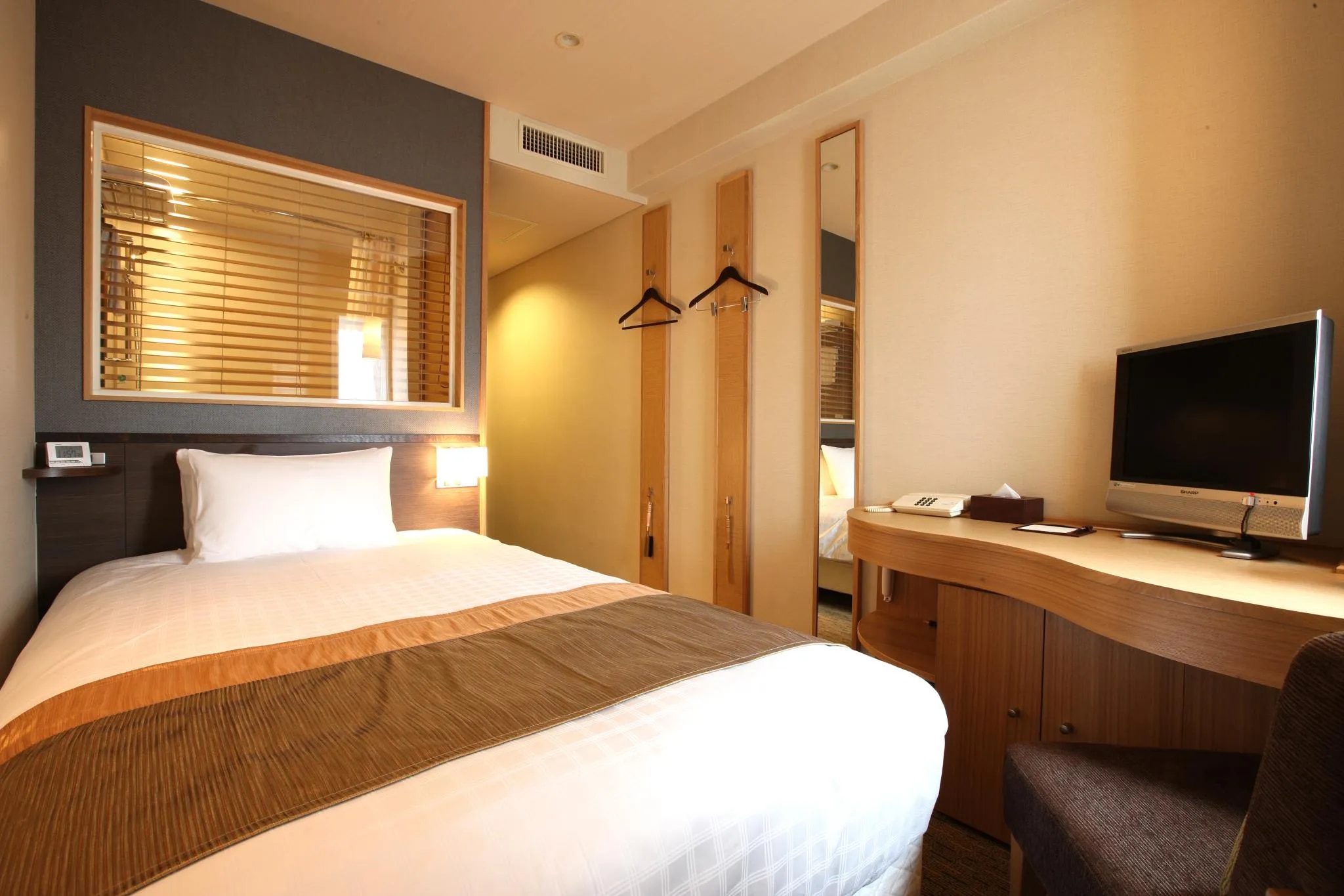 お茶の水ホテルジュラク