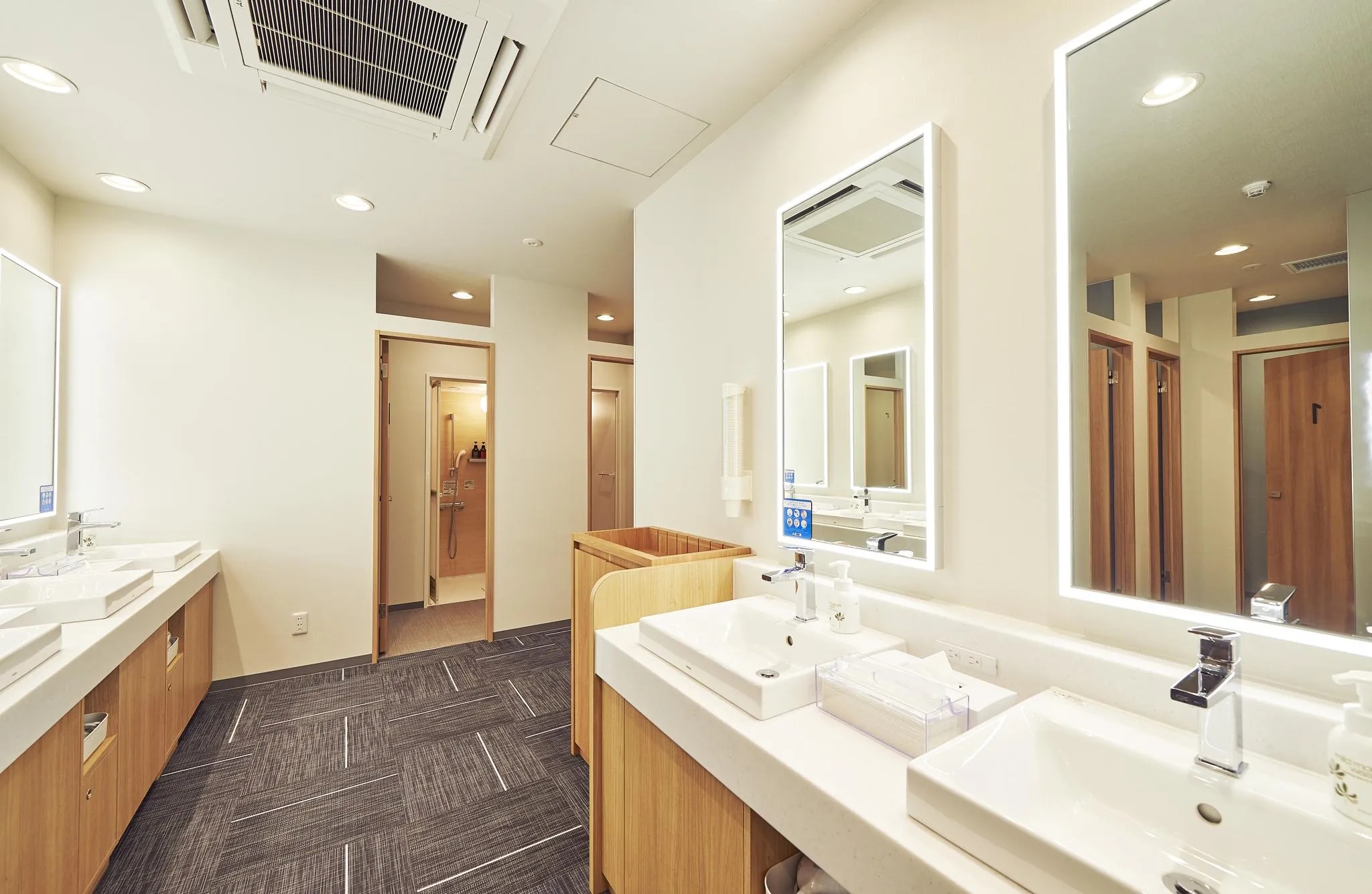 THE POCKET HOTEL（ザ・ポケットホテル）京都烏丸五条