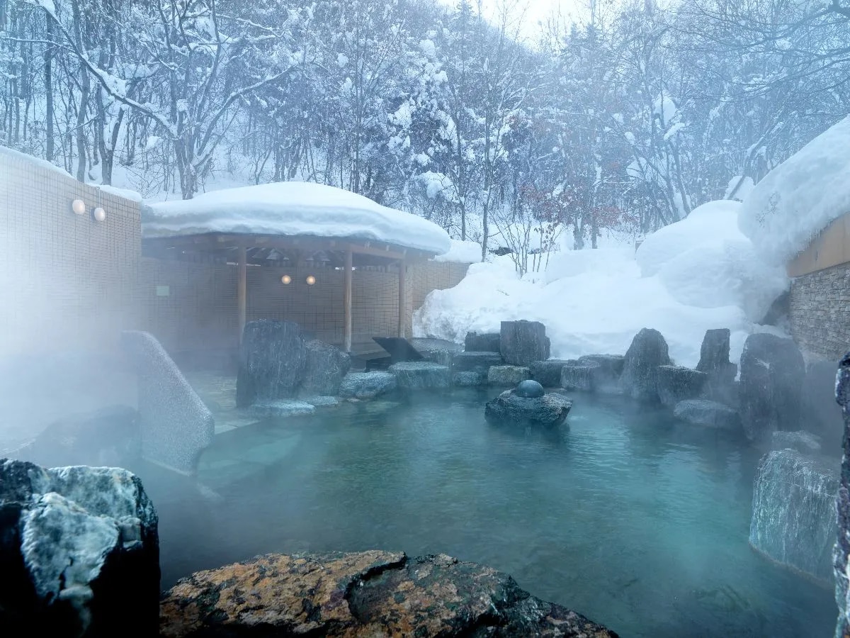 定山渓鶴雅リゾートスパ 森の謌