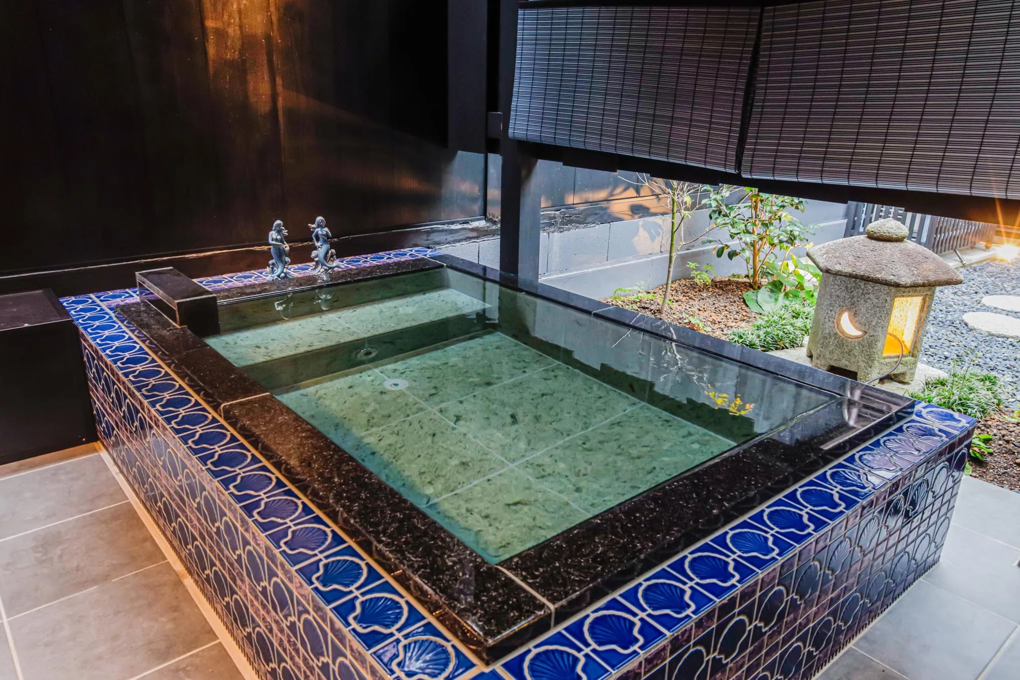 椿とことは〜岩盤浴と露天風呂付き一棟貸し町家