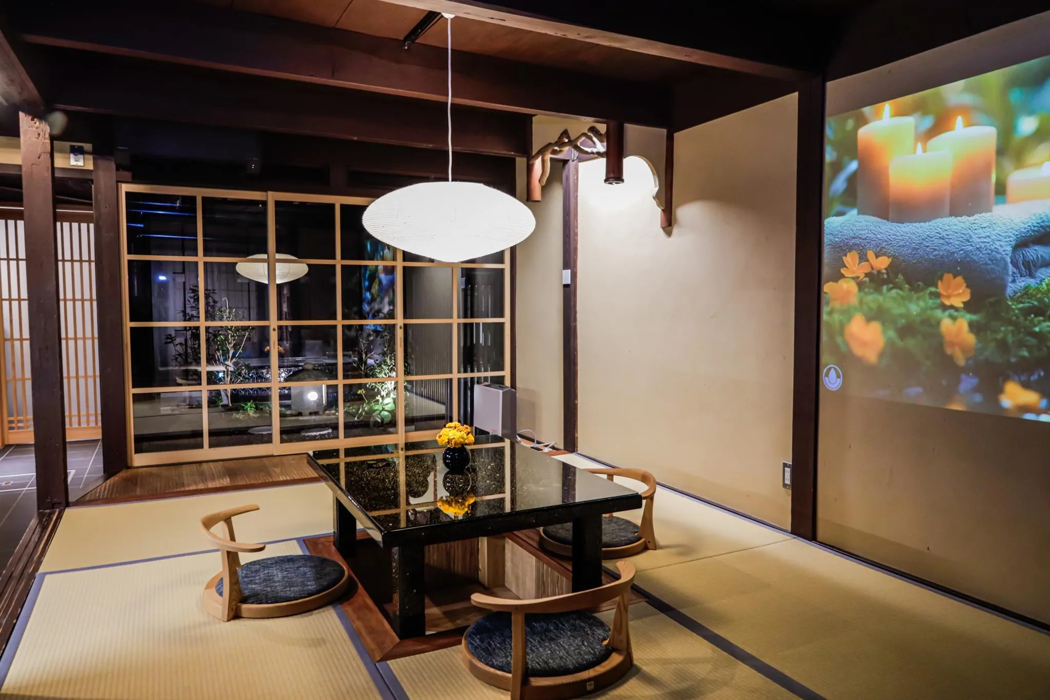 椿とことは〜岩盤浴と露天風呂付き一棟貸し町家