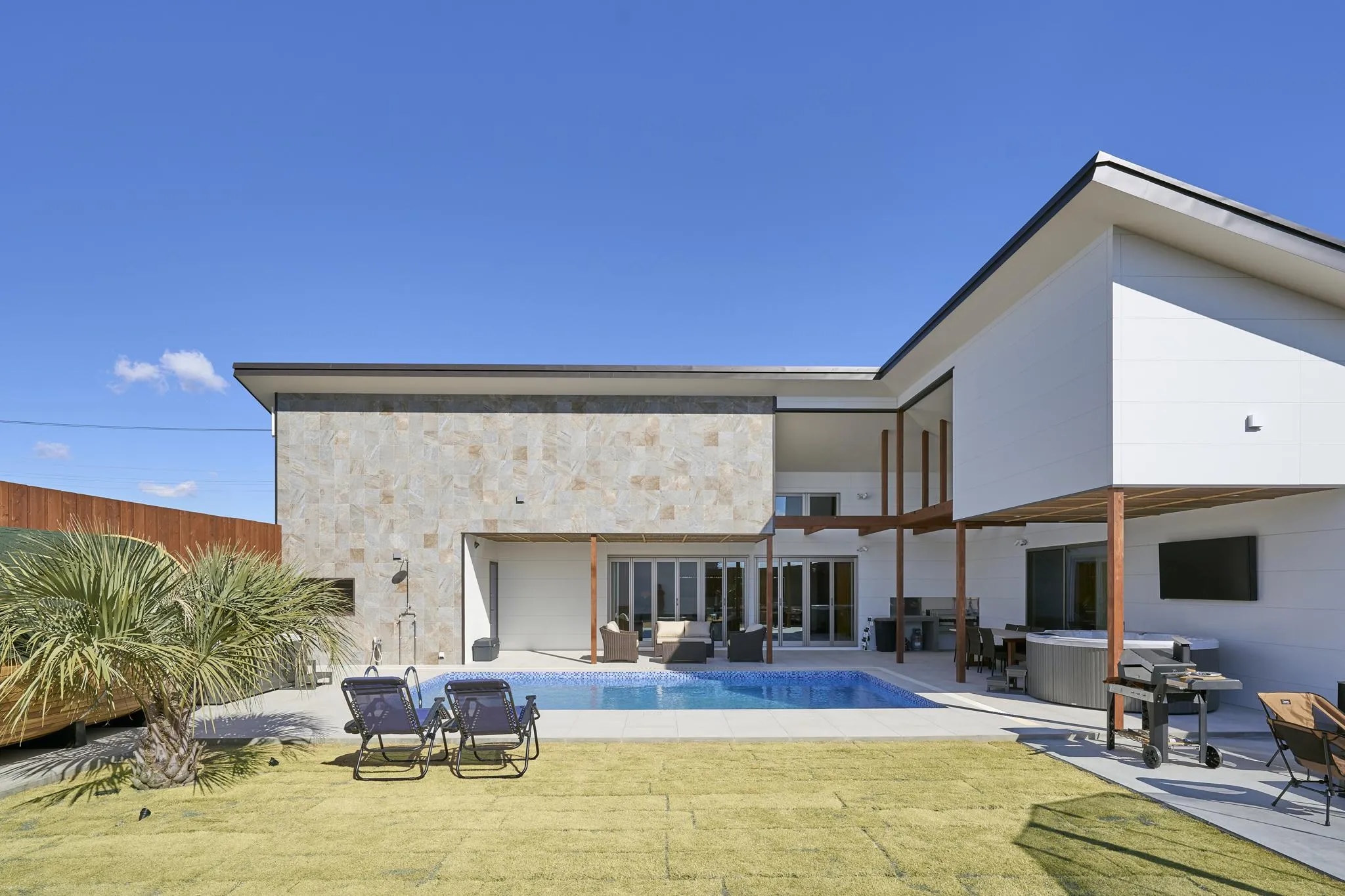 VILLA SENSE KUJUKURI