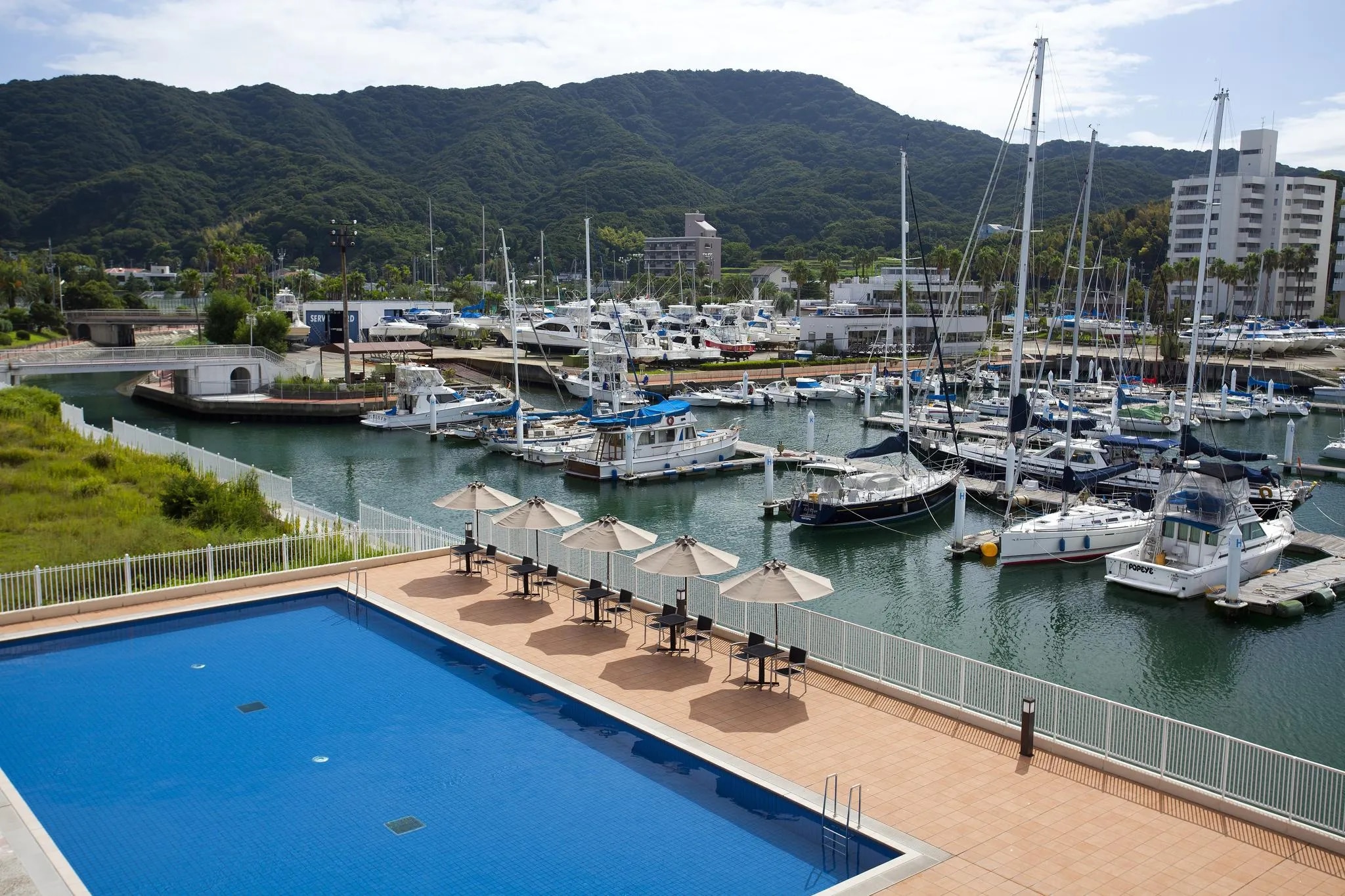 海のホテル 島花