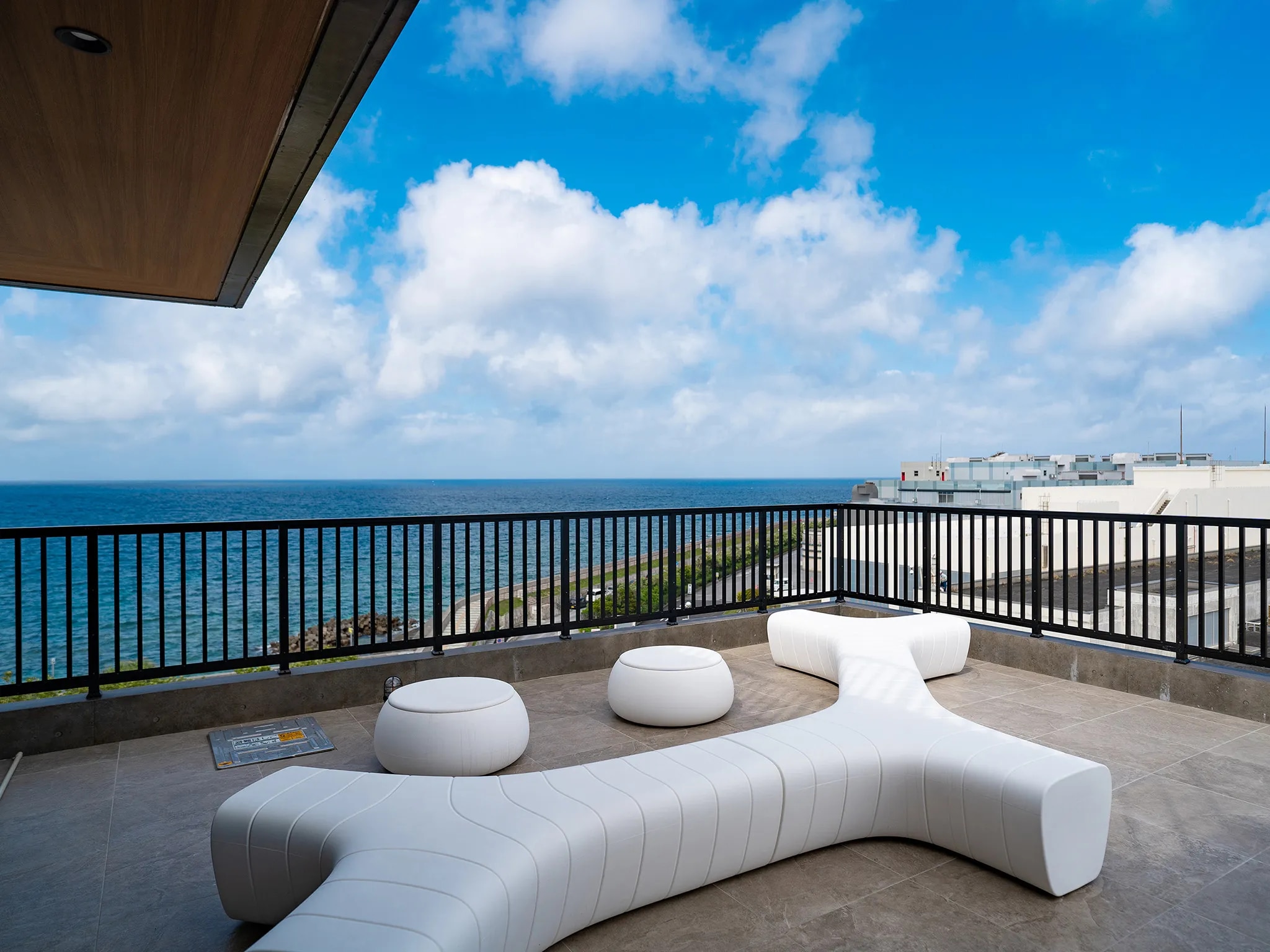 ユナイテッドリゾート 北谷オーシャンフロント