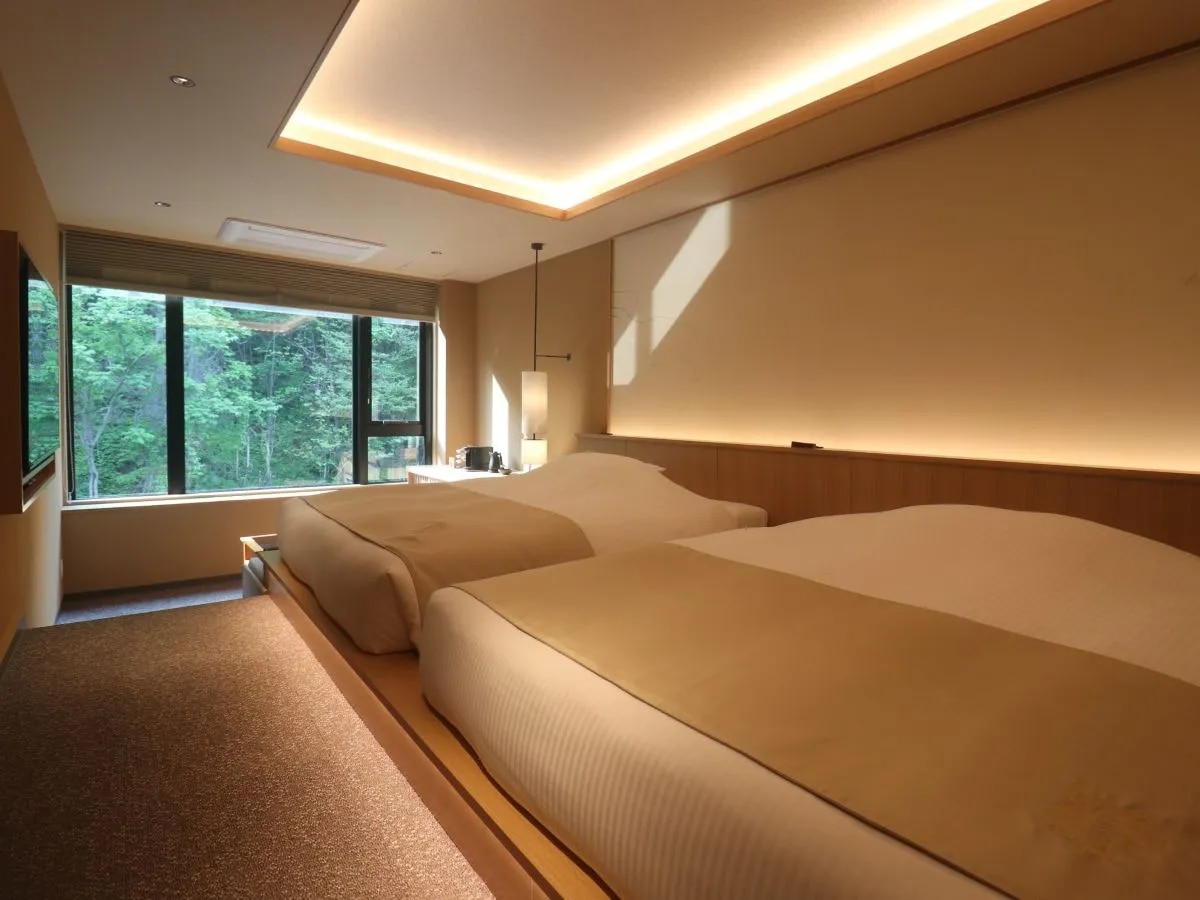 エクスクラメーションホテル