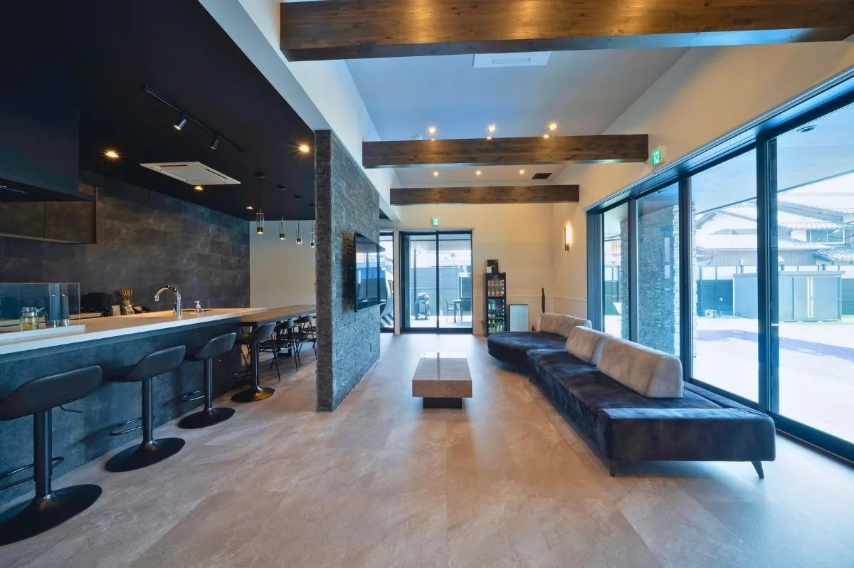 LAKE villa CHITOSE