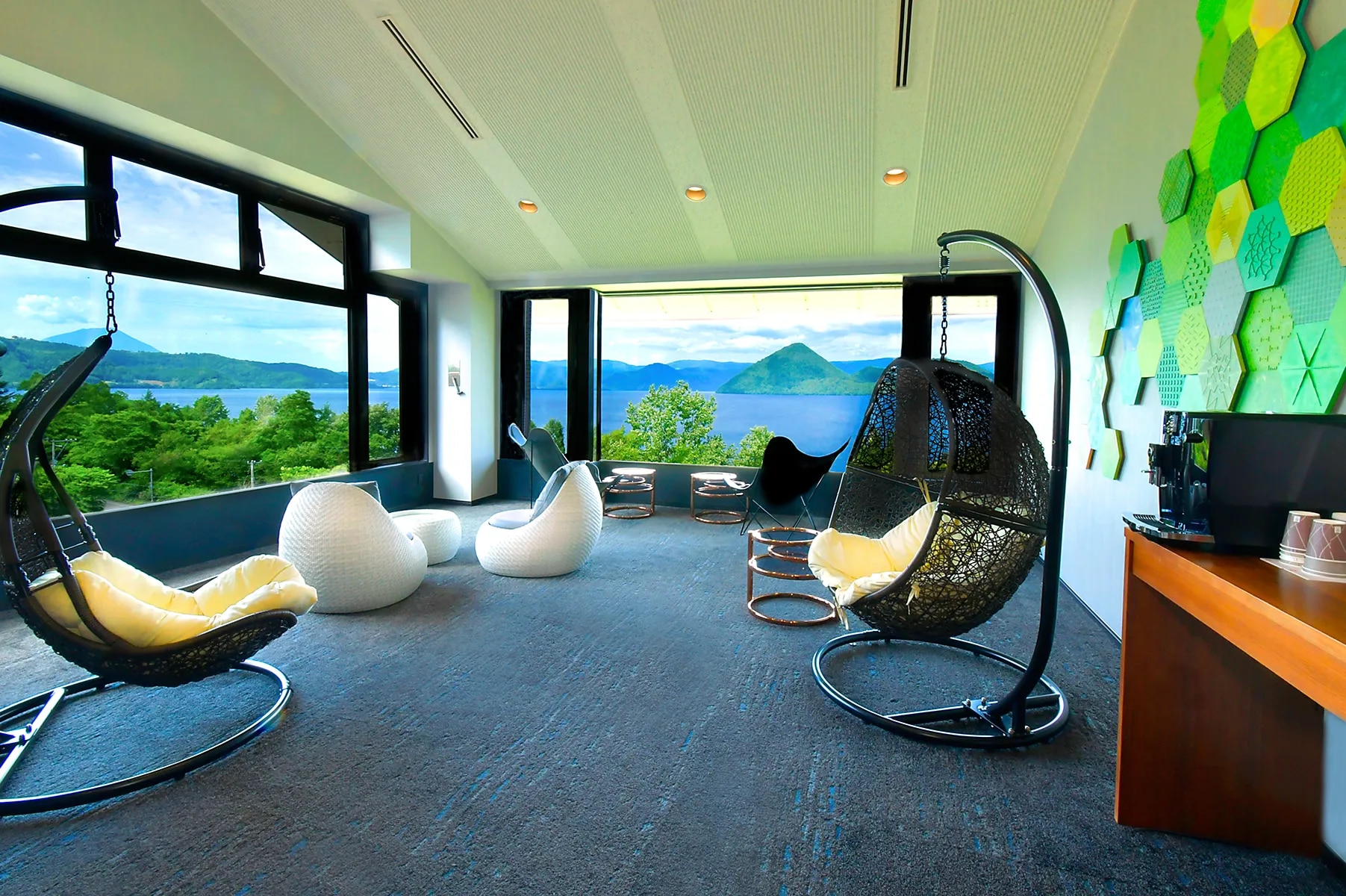 ホテル プレミアム・レイクトーヤ