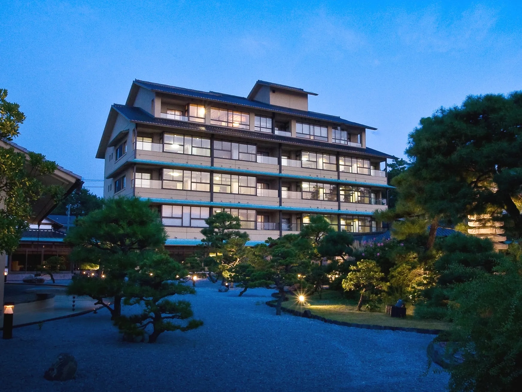Popular Hotels In Tottori Relux For All Your Reservations - 